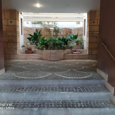 아파트 Marco's House